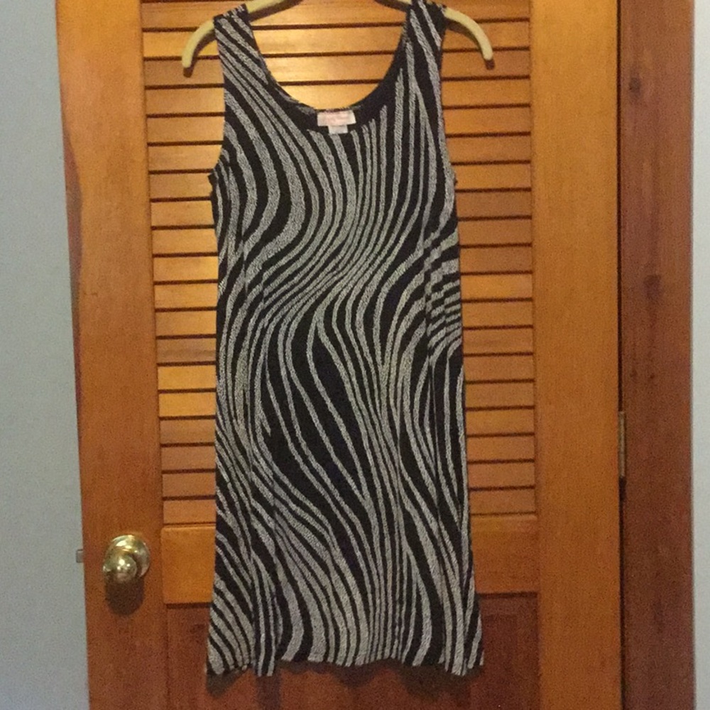Pretty Women Sundress NWOT
